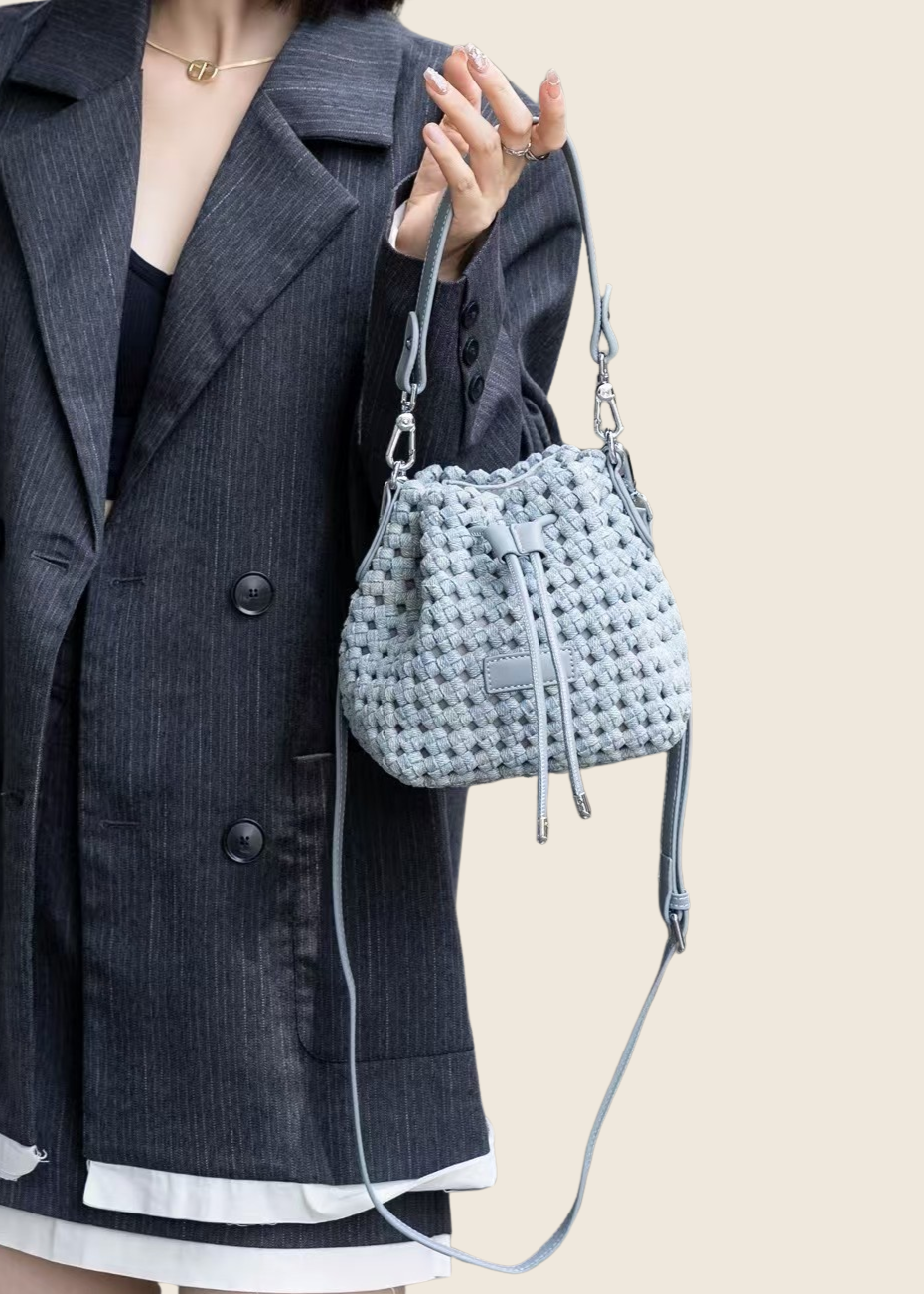 Winter Bucket Bag